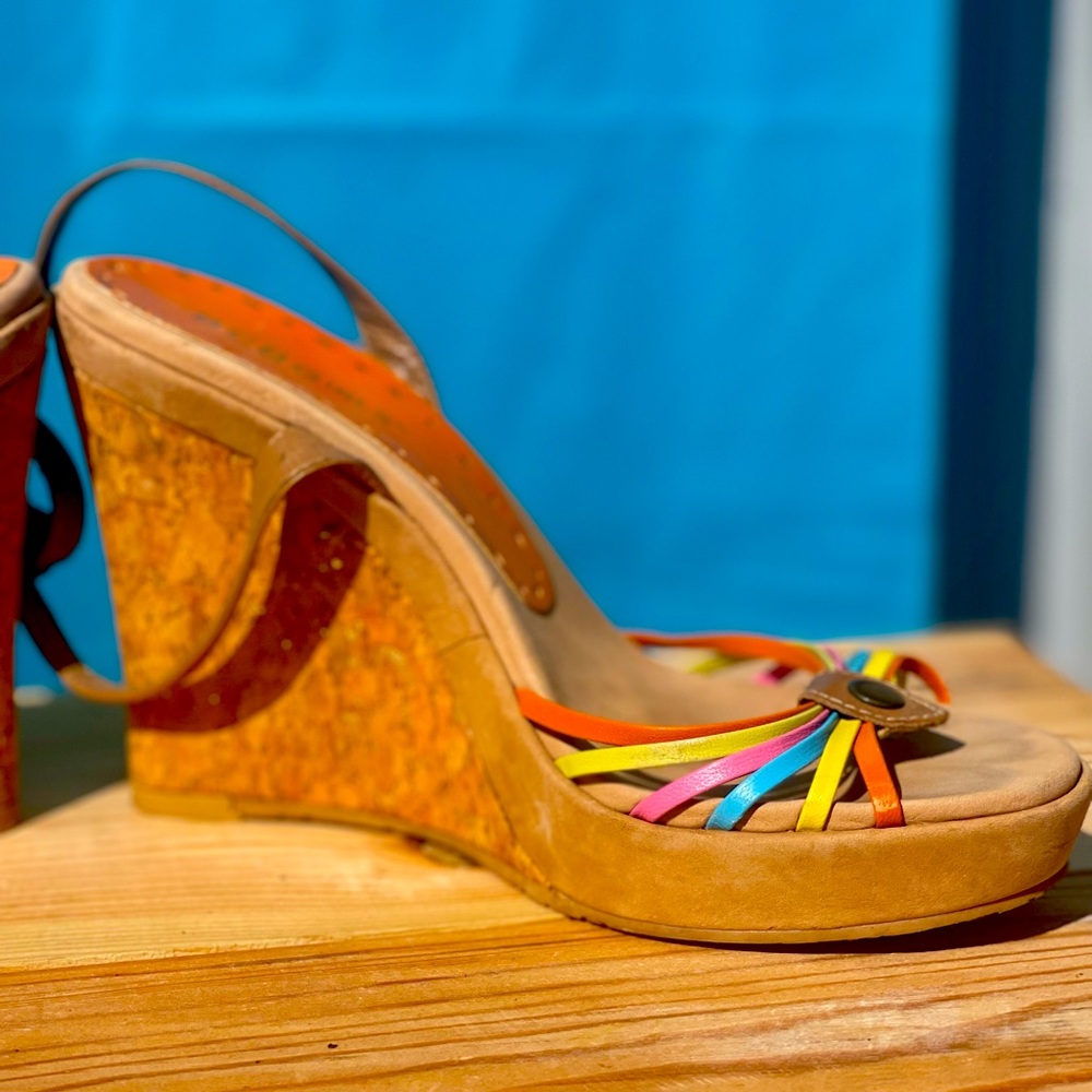 Platforms BCBG sandals size 6